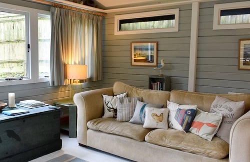 Ebbesborne Wake Cottage | 1 bedroom accommodation in Broad Chalke, near Salisbury