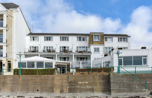 St. Brelade Cottage | 1 bedroom accommodation in St Brelades Bay