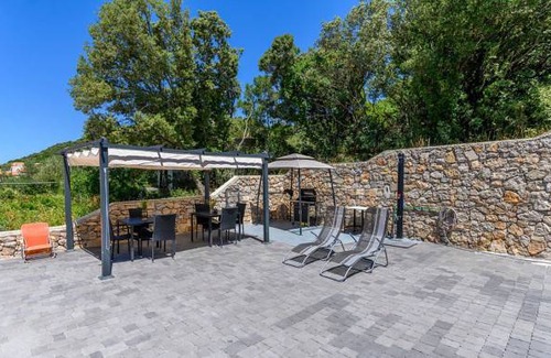 Miholascica Apartment | 1 bedroom accommodation in Miholascica