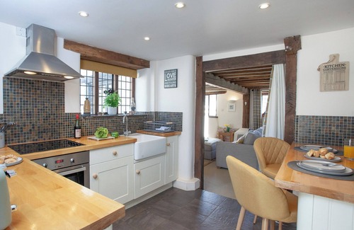 Broadwoodkelly Cottage | 1 bedroom accommodation in North Tawton, near Okehampton