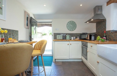 Broadwoodkelly Cottage | 1 bedroom accommodation in North Tawton, near Okehampton