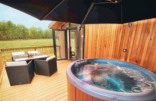 Dukeries Mill Cabin | 1 bedroom accommodation in Perlethorpe, Newark-on-Trent