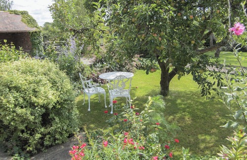 Forest of Dean Cottage | 1 bedroom accommodation in Corse Lawn, near Tewkesbury