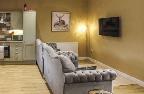 Kirk Sandall Cottage | 1 bedroom accommodation in Hatfield Woodhouse, Nr. Doncaster