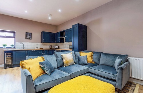Kirk Sandall Cottage | 1 bedroom accommodation in Hatfield Woodhouse, Nr. Doncaster