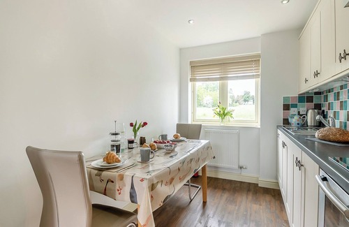 Norwich Cottage | 1 bedroom accommodation in Bergh Apton