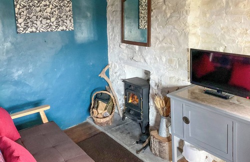 Llanybydder Cottage | 1 bedroom accommodation in Llanybydder