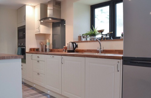 Moorlinch Cottage | 1 bedroom accommodation in Moorlinch, near Bridgwater