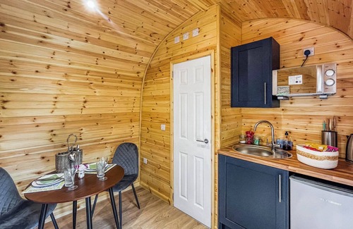 Tangmere Cottage | 1 bedroom accommodation in Chichester