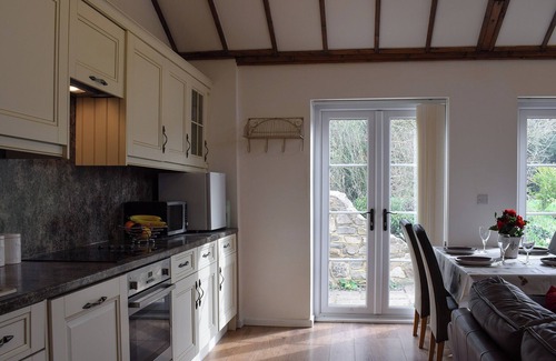 Fiddington Cottage | 1 bedroom accommodation in Fiddington, near Bridgwater