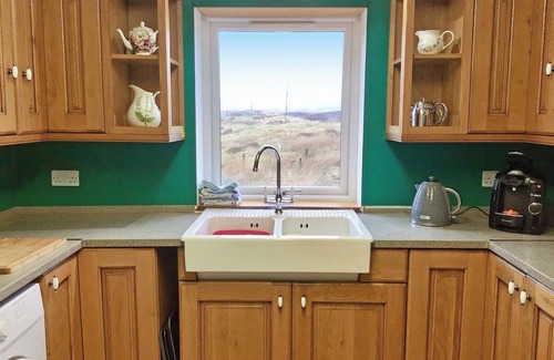 Glen Kyles Cottage | 1 bedroom accommodation in Leverburgh, Isle of Harris