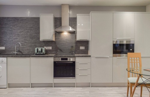 Glenrothes Cottage | 1 bedroom accommodation in Star, near Glenrothes