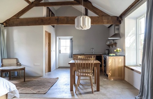 Westbrook Court Cottage | 1 bedroom accommodation in Hay-on-Wye