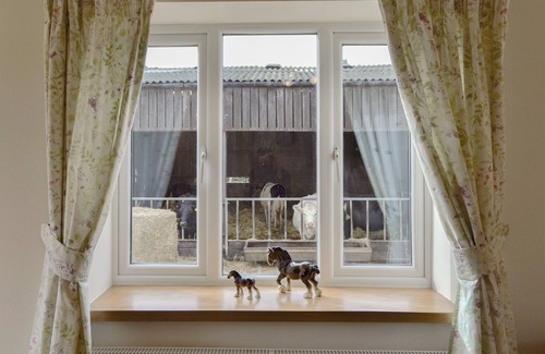 Middlewich Cottage | 1 bedroom accommodation in Byley, near Middlewich