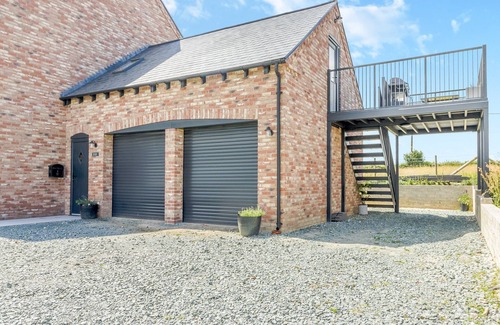 Bromlow Cottage | 1 bedroom accommodation in Minsterley