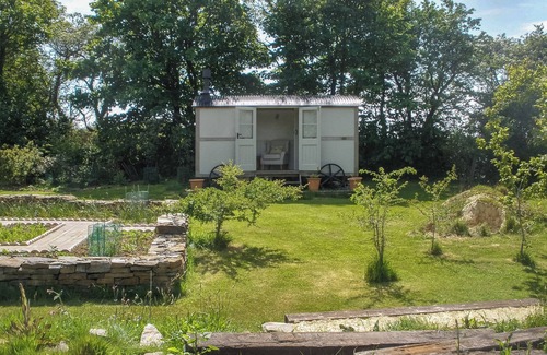 St Austell Cottage | 1 bedroom accommodation in Little Polgooth, near St Austell