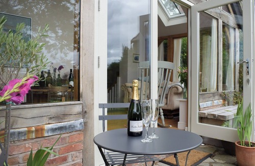 Marbury Cottage | 1 bedroom accommodation in Marbury, near Whitchurch