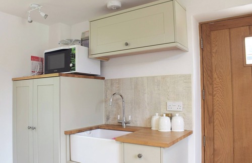 Felton Cottage | 1 bedroom accommodation in Baschurch