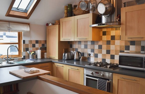 West Mersea Cottage | 1 bedroom accommodation in West Mersea, near Colchester