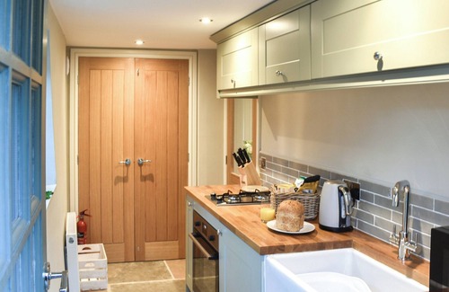 Spofforth Cottage | 1 bedroom accommodation in Spofforth, near Harrogate