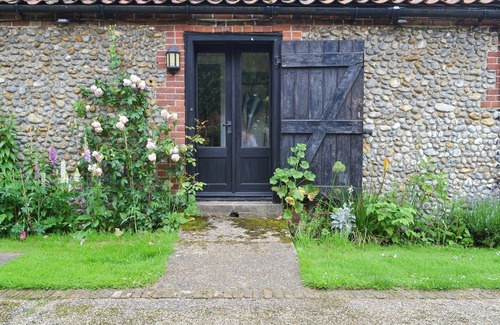 Hempstead Cottage | 1 bedroom accommodation in Hempstead, near Holt