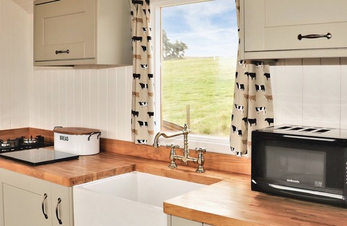 Hallington Cottage | 1 bedroom accommodation in Otterburn