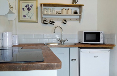 Combe Cottage | 1 bedroom accommodation in Combe, near Presteigne