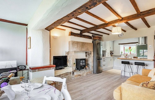 Hoylandswaine Cottage | 1 bedroom accommodation in Sheffield