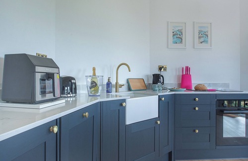 St George Cottage | 1 bedroom accommodation in Abergele