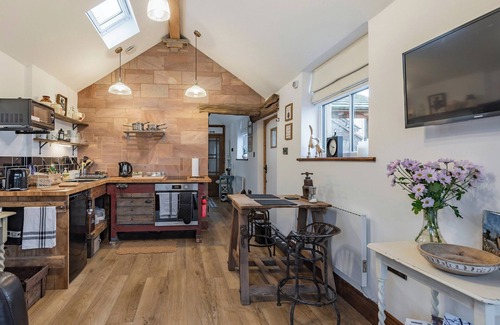 Tunstall Cottage | 1 bedroom accommodation in Biddulph