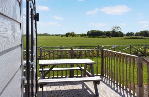 Kirk Sandall Cottage | 1 bedroom accommodation in Hatfield