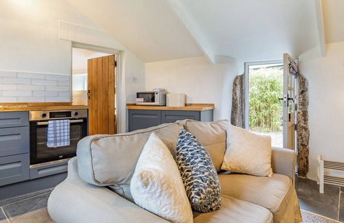 Penzance Cottage | 1 bedroom accommodation in Buryas Bridge, near Penzance