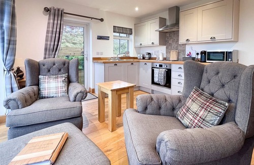 Suladale Cottage | 1 bedroom accommodation in Keistle, near Kensaleyre