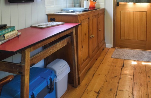 Irstead Cottage | 1 bedroom accommodation in Westwick
