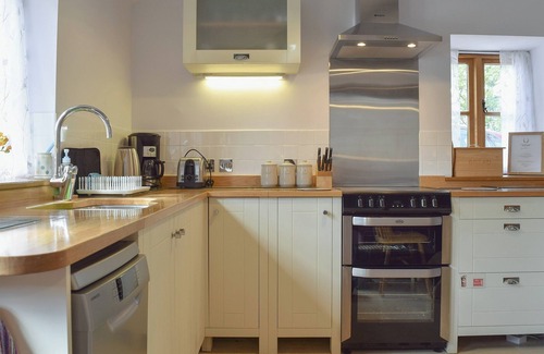 Whichford Cottage | 1 bedroom accommodation in Swerford, near Chipping Norton
