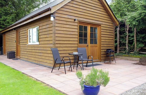 Woolhope Cottage | 1 bedroom accommodation in Dormington, near Hereford
