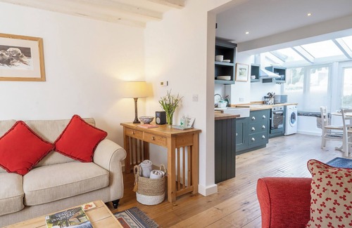 Great Longstone Cottage | 1 bedroom accommodation in Great Longstone, near Bakewell