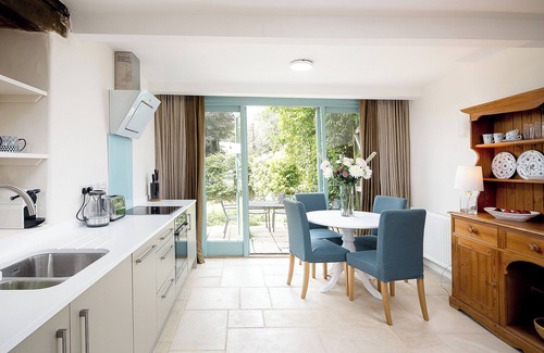Chipping Sodbury Cottage | 1 bedroom accommodation in Old Sodbury, near Bristol