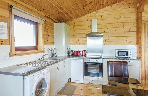 Caersws Ski Chalet | 1 bedroom accommodation in Llandinam, Powys