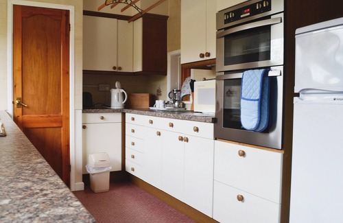 Fairford Cottage | 1 bedroom accommodation in Fairford, near Cirencester