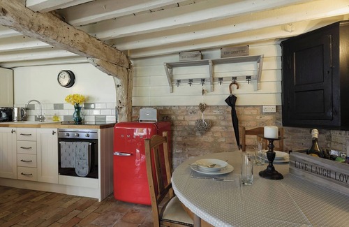 Halesworth Cottage | 1 bedroom accommodation in Ubbeston, near Halesworth