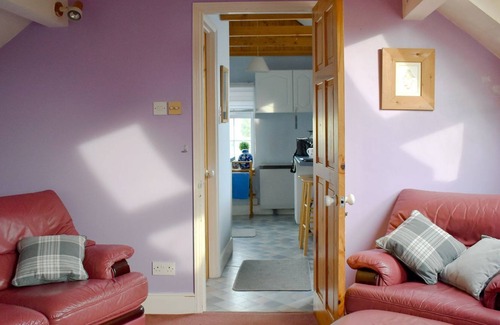 Huntley Cottage | 1 bedroom accommodation in Huntley