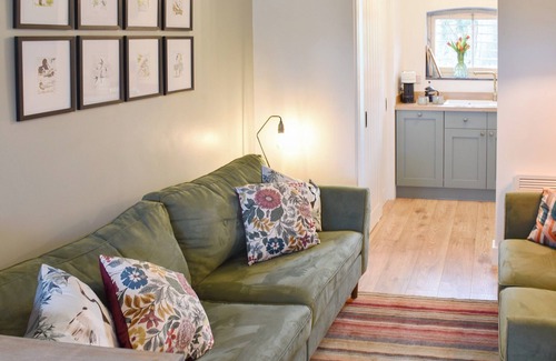 Irstead Cottage | 1 bedroom accommodation in Ludham, near Great Yarmouth