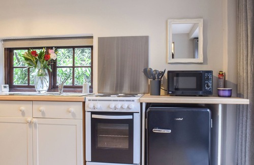 Sarratt Cottage | 1 bedroom accommodation in Sarrett, near Rickmansworth