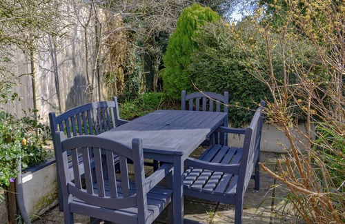 East Kirkby Cottage | 1 bedroom accommodation in East Kirkby, near Spilsby