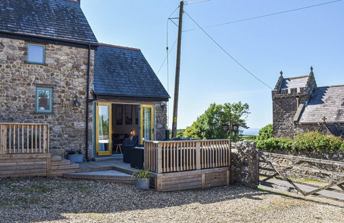 Llangennith Cottage | 1 bedroom accommodation in Llanmadoc, near Gower