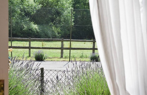 Bampton Cottage | 1 bedroom accommodation in Grafton, Bampton