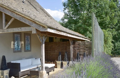 Bampton Cottage | 1 bedroom accommodation in Grafton, Bampton