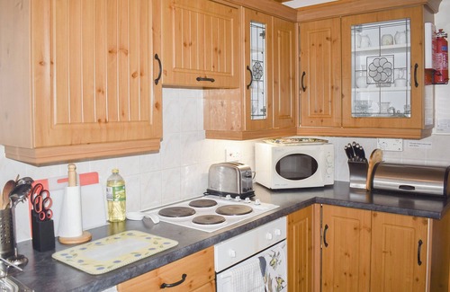 Isle of Scalpay Cottage | 1 bedroom accommodation in Braes