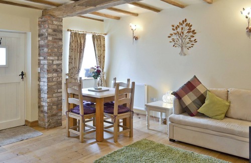 Buckton Cottage | 1 bedroom accommodation in Buckton, near Flamborough